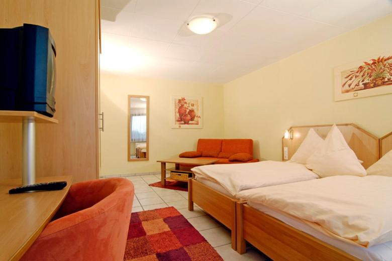 Hotel Zewener Hof - Garni Trevír Pokoj fotografie