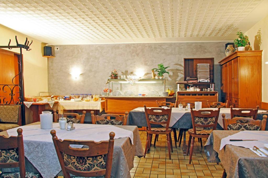 Hotel Zewener Hof - Garni Trevír Exteriér fotografie