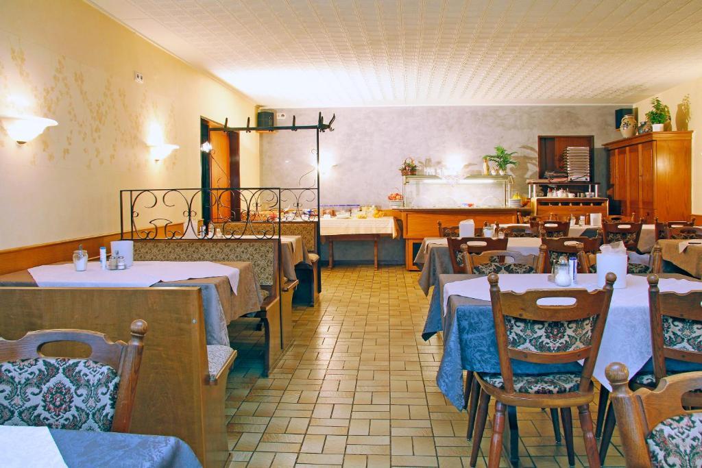 Hotel Zewener Hof - Garni Trevír Exteriér fotografie